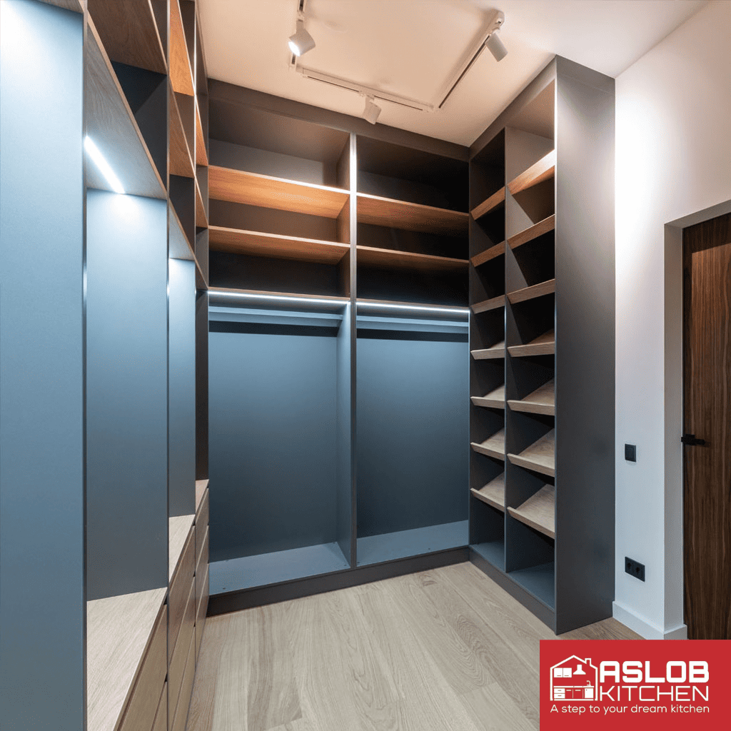 Modern Closet Fit-Out